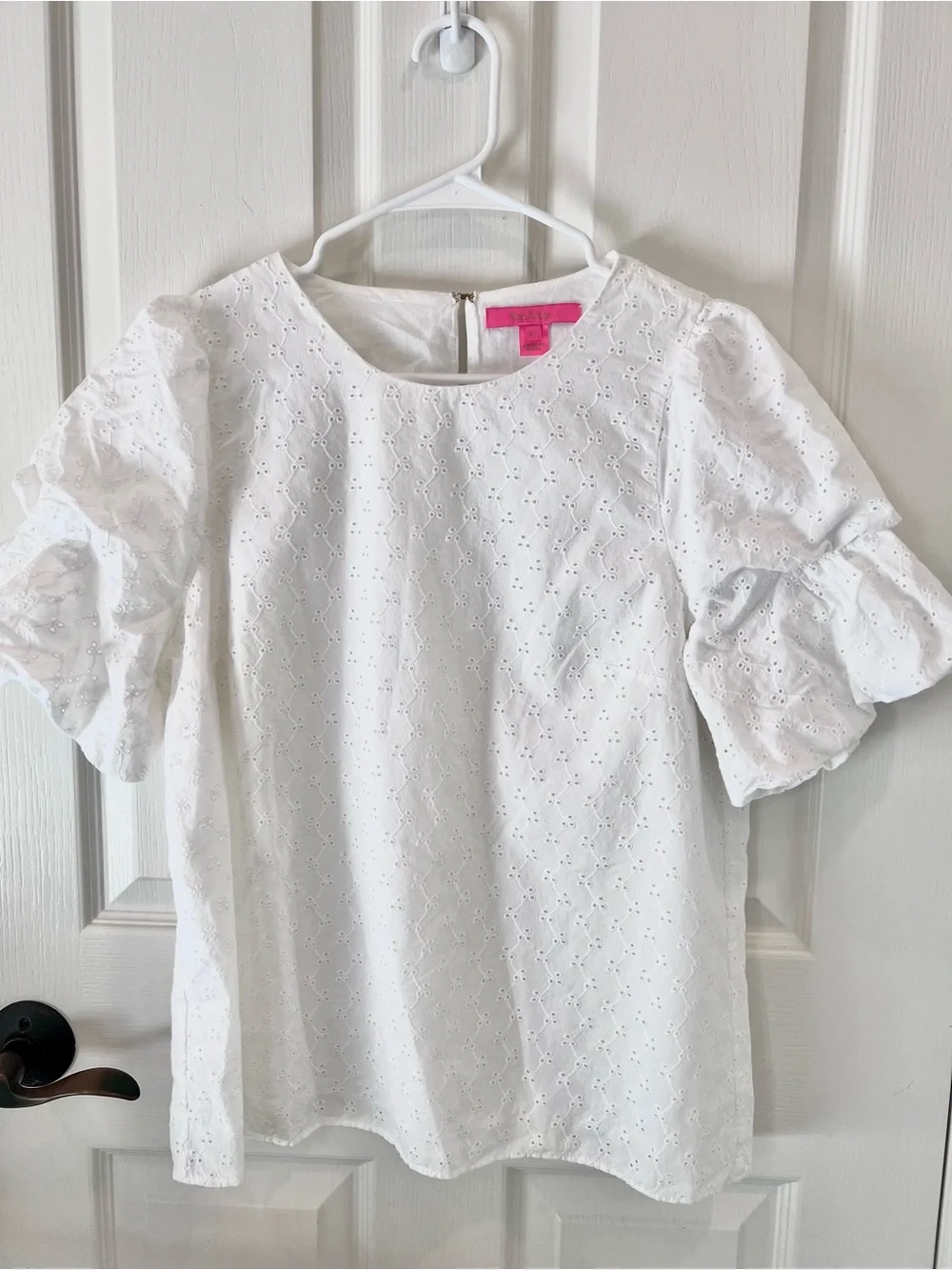 Lilly Pulitzer White Eyelet Puff-Sleeve Blouse